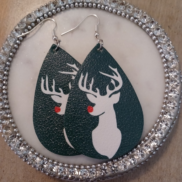 Green Leather Teardrop Reindeer Dangle Drop Earrings - Picture 1 of 5